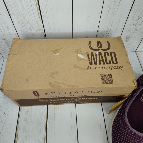 Spenco Wide Width Daily Stretch Batik Flats - Picture 12 of 13